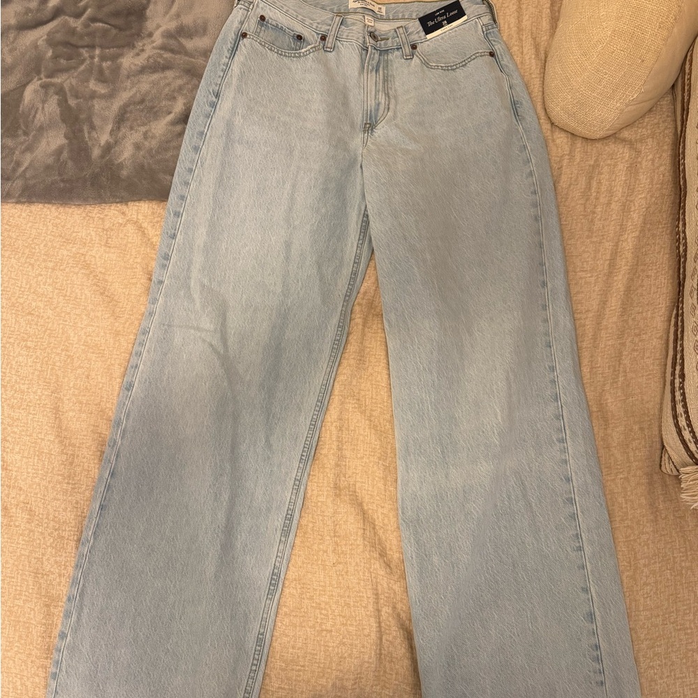 Abercrombie & Fitch ultra loose low rise jeans